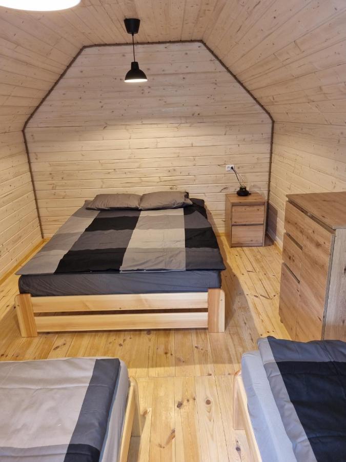 Domki Pod Debami Pobierowo Eksteriør billede